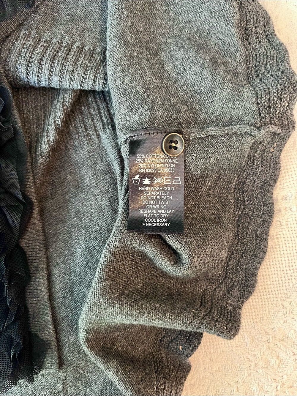 NWT NIC+ZOE Charcoal Gray Ruffle-Trim 3-Button Fitted Cardigan NEW - Picture 7 of 12